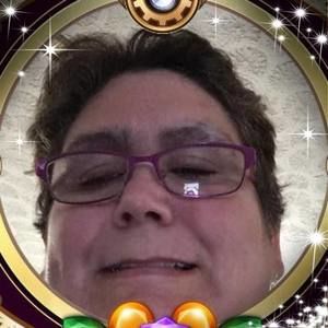 Meet your Posher, Tina